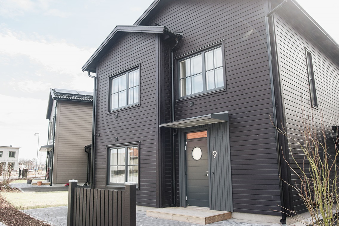 plannja-entretak-ClassicSmall-20mörkgrå
