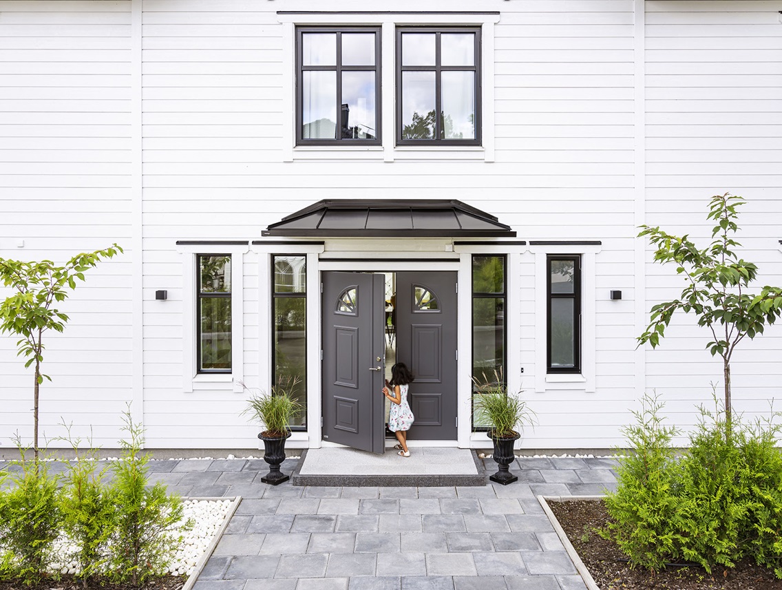 plannja-entretak-Hipped-01svart-02