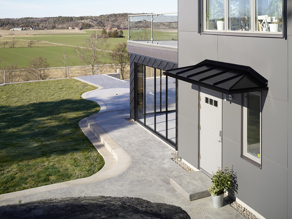 plannja-entretak-Hipped-01svart