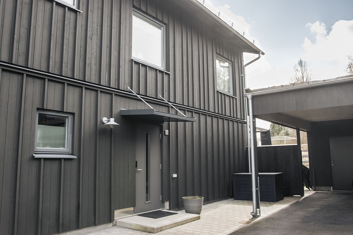 plannja-entretak-ModernFlat-20mörkgrå